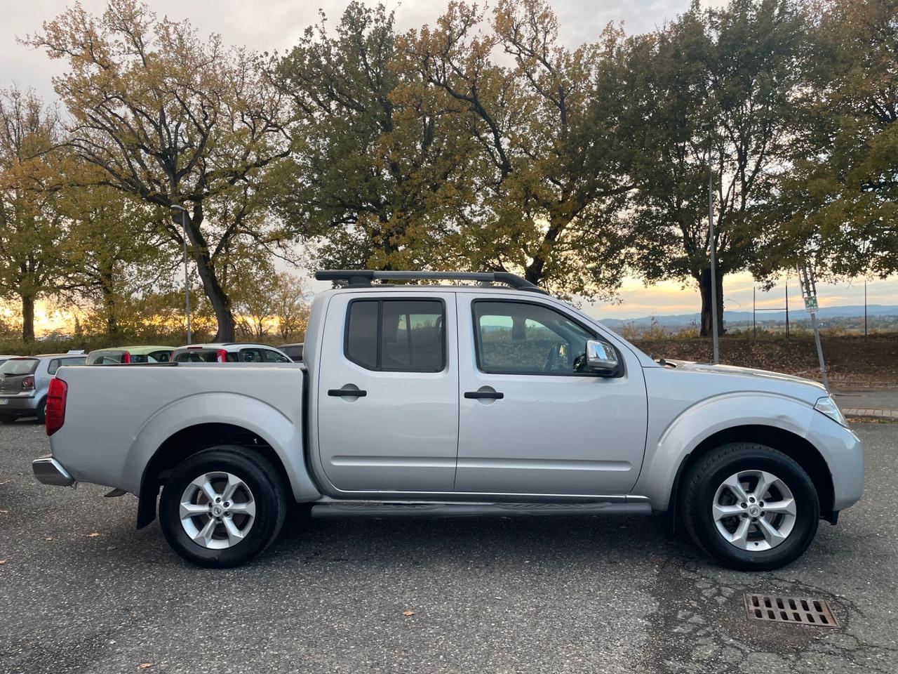 Nissan Navara 2.5 dCi 190CV 4 porte Double Cab LE