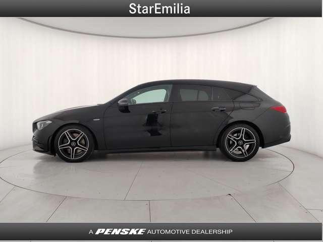 Mercedes-Benz CLA 200 CLA 200 d Automatic Shooting Brake Night Edition