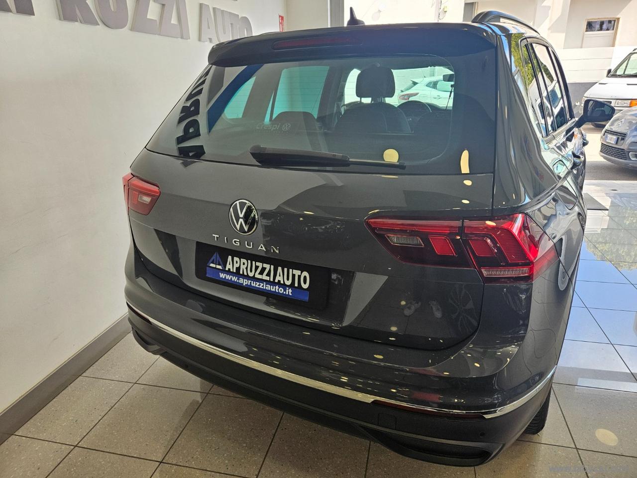 VOLKSWAGEN Tiguan 2.0 TDI 150CV SCR DSG Life
