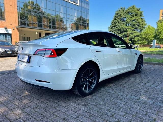 Tesla Model 3 Standard rwd Plus