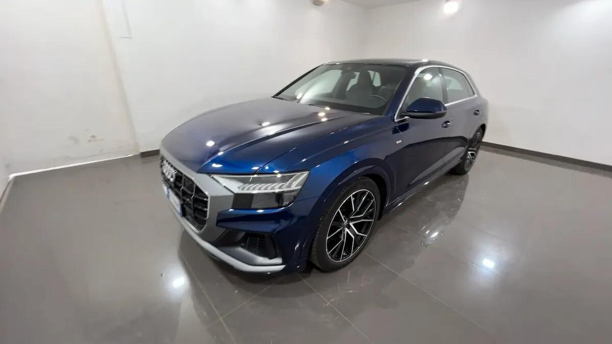 Audi Q8 50 TDI 286 CV quattro tiptronic