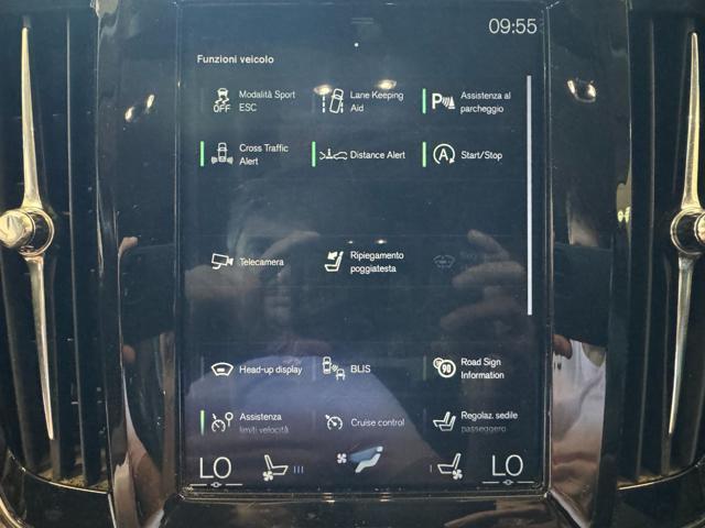 VOLVO V90 D4 AWD Geartronic Inscription
