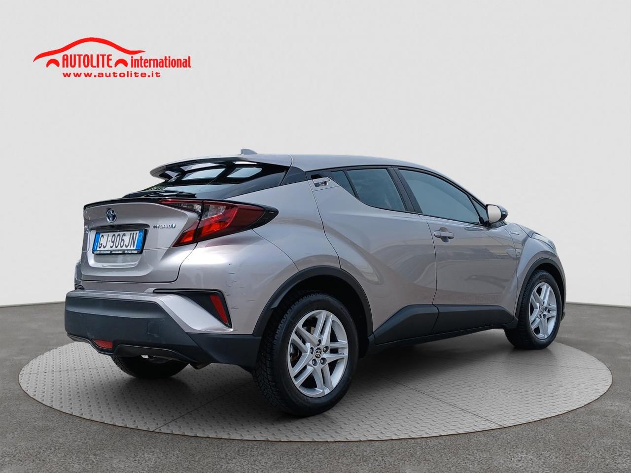 Toyota C-HR 1.8h Business e-cvt