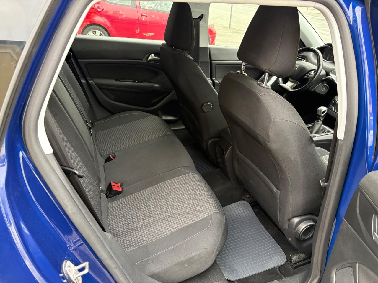 Peugeot 308 BlueHDi 130 S&S Active