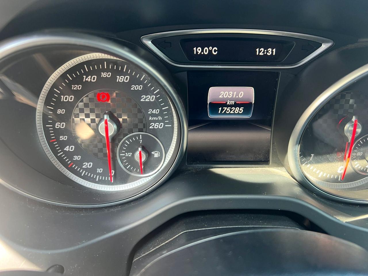 Mercedes-benz A 180 d Premium