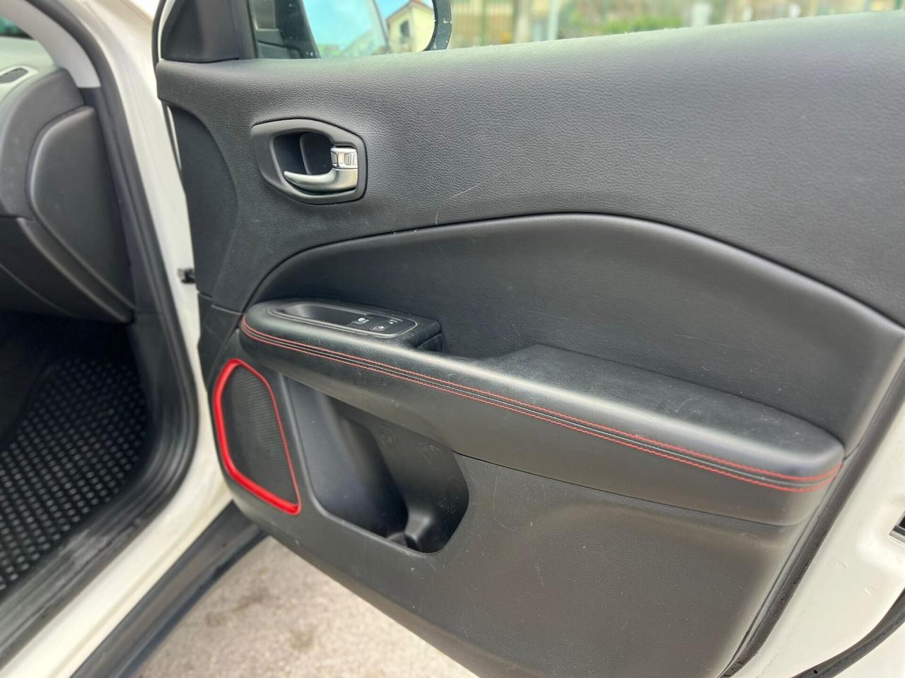 Jeep Compass 2.0MJT 170 CV aut. 4WD Limited trailh