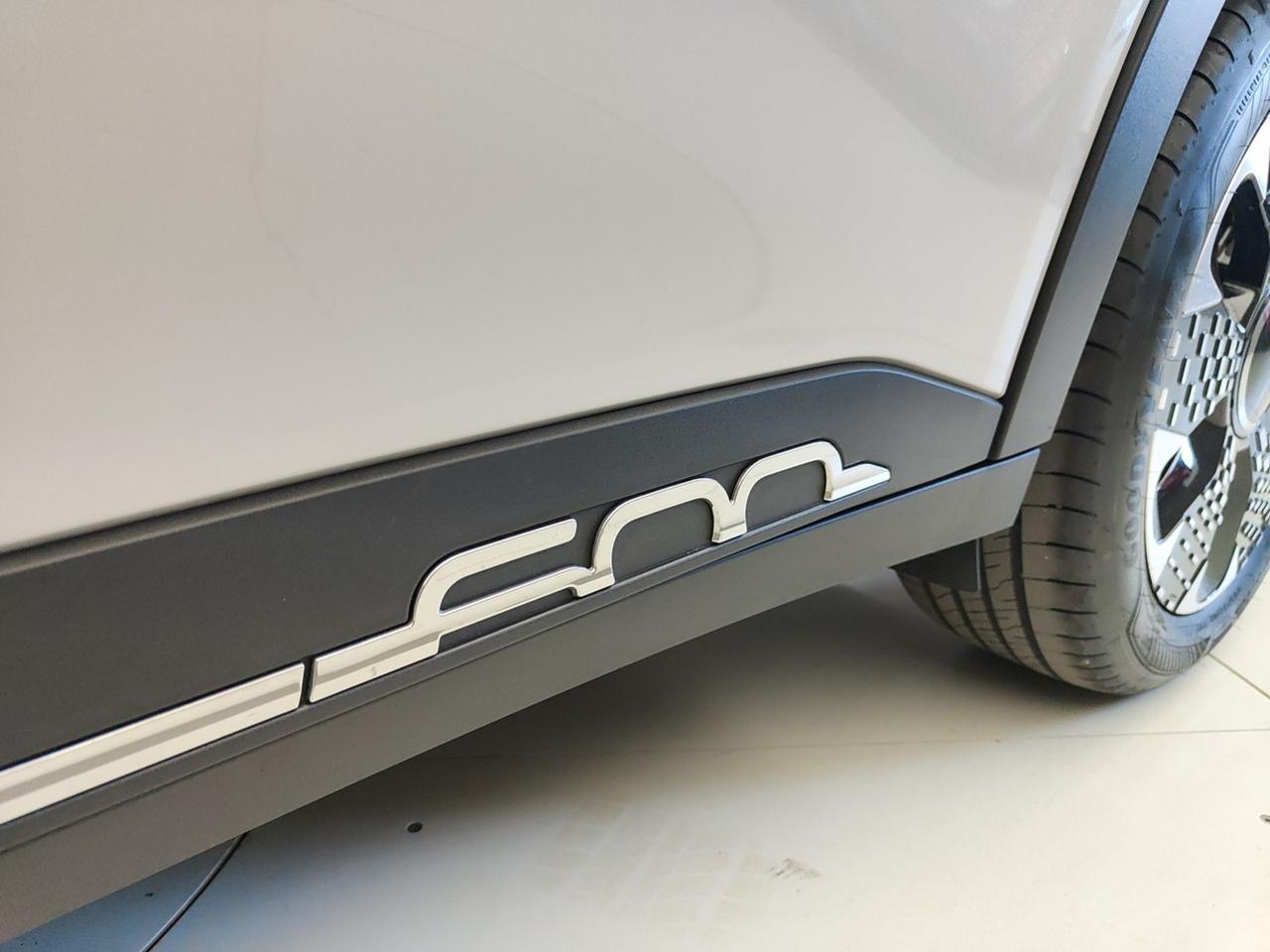 FIAT 600 IV 2023 1.2 MHEV 110CV DCT LA PRIMA