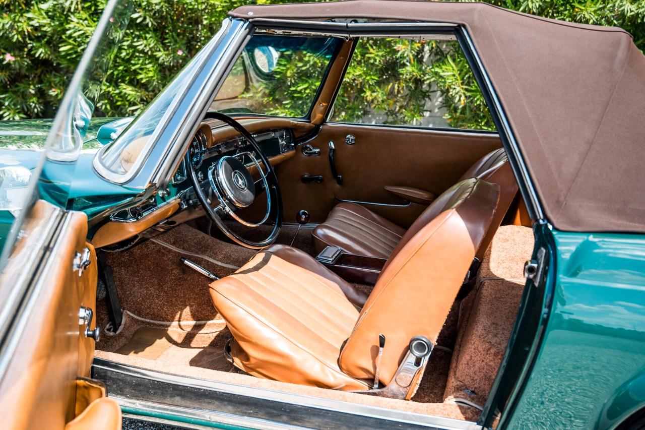 Mercedes-benz SL 230 Pagoda