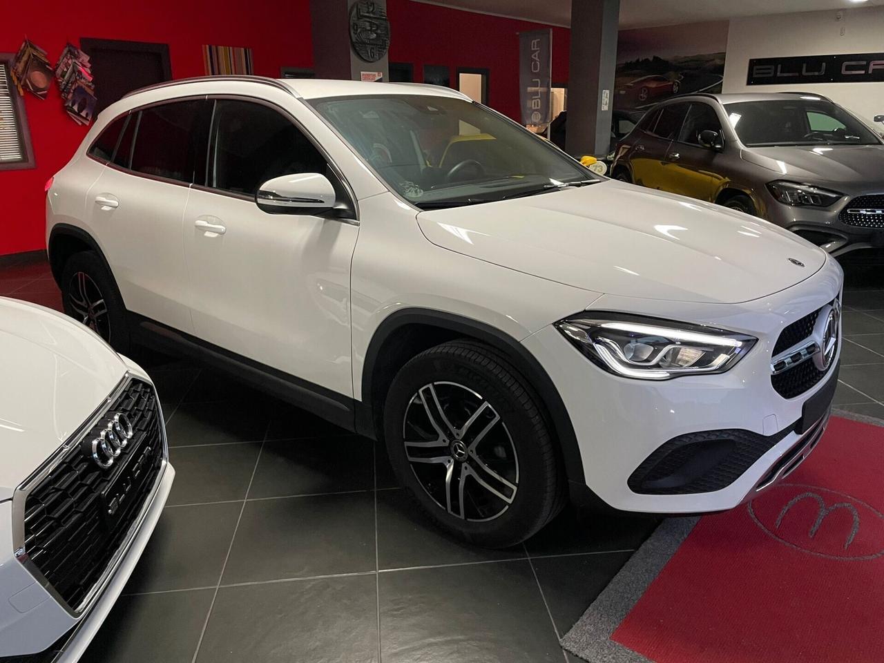 MERCEDES GLA 200d SPORT 150cv AUT