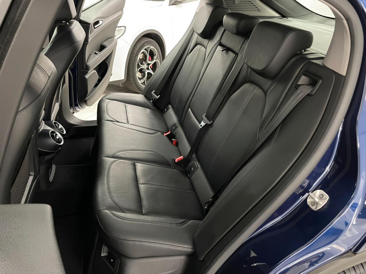 Alfa Romeo Stelvio 2.2 TD 190 CV EXECUTIVE CERCHI 20 PELLE TOTALE GOMME NUOVE RETROCAMERA PADDLE
