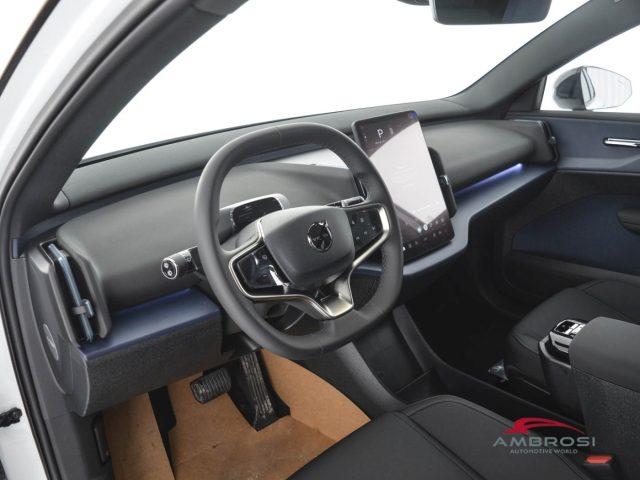 VOLVO EX30 Ultra Single Motor Extended Range - AUTOCARRO