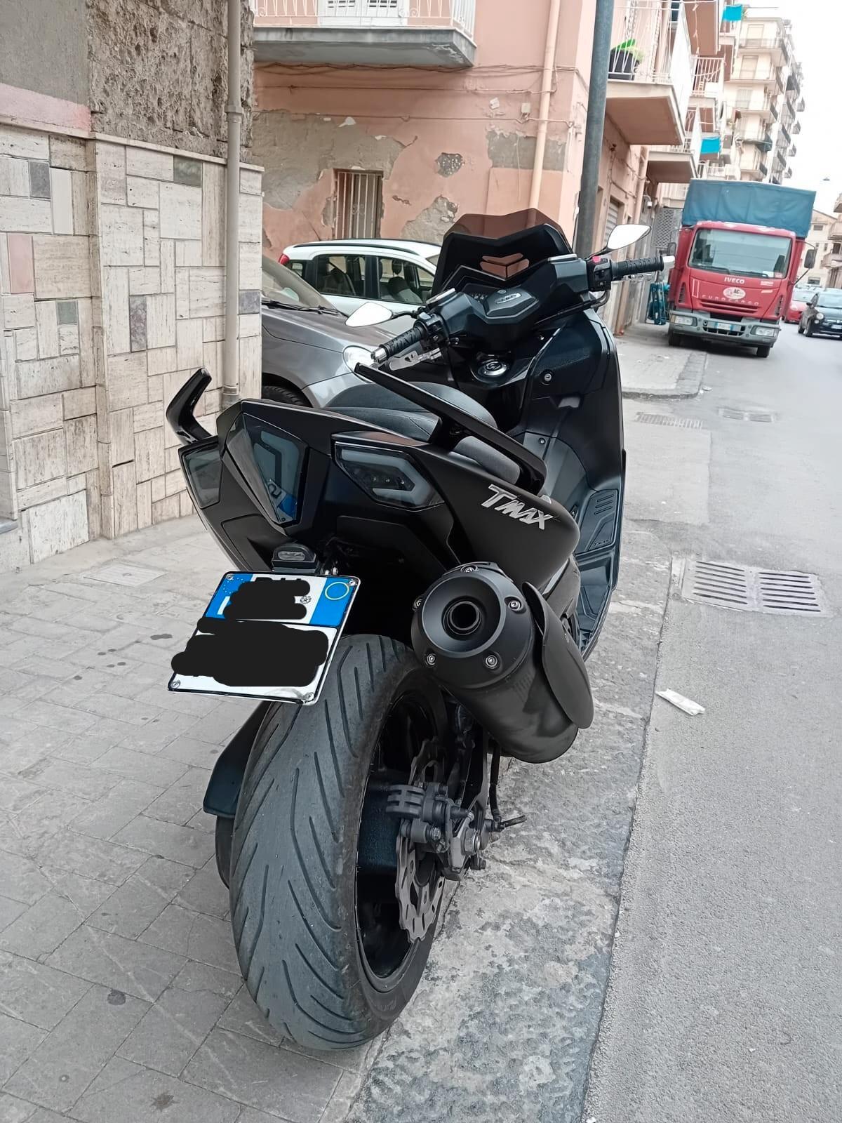 Yamaha TMAX 530 Sport