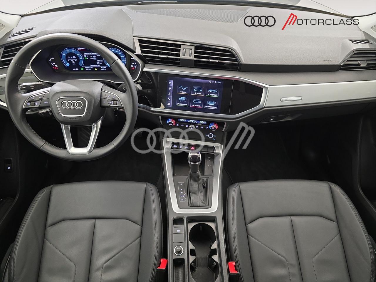 Audi Q3 45 1.4 tfsi e business s tronic