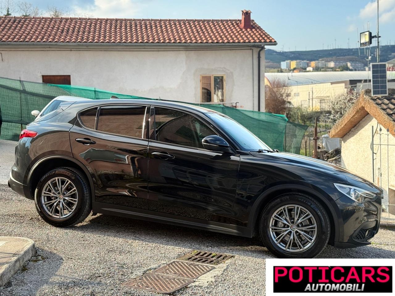 Alfa Romeo Stelvio 2.2 Turbodiesel 160 CV AT8 RWD Business