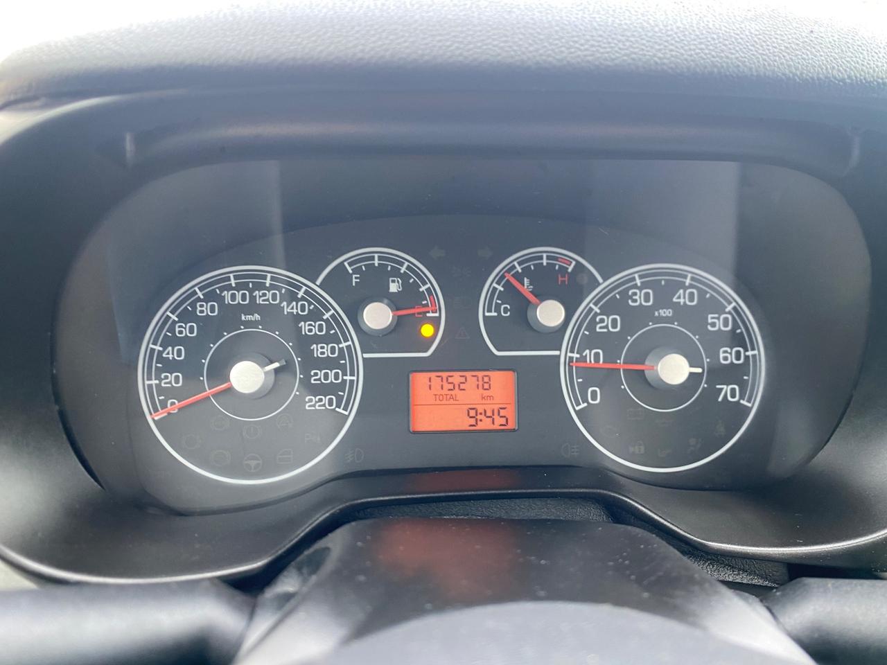 Fiat Grande Punto 1.2 5 porte Dynamic NEOPATENTATI UNICO PROPIETARIO