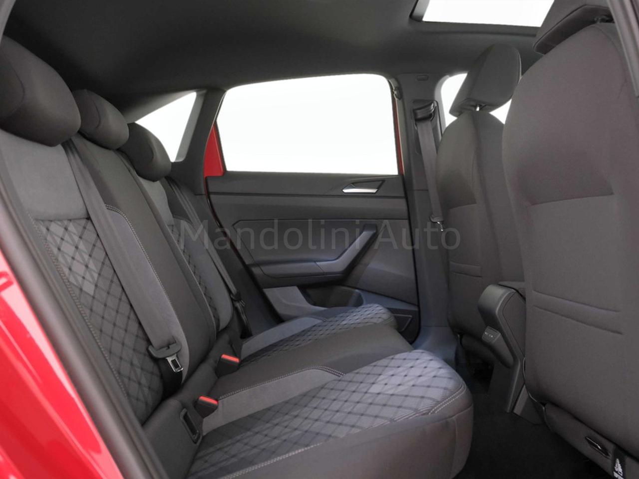 Volkswagen Taigo 1.0 tsi 115cv r-line