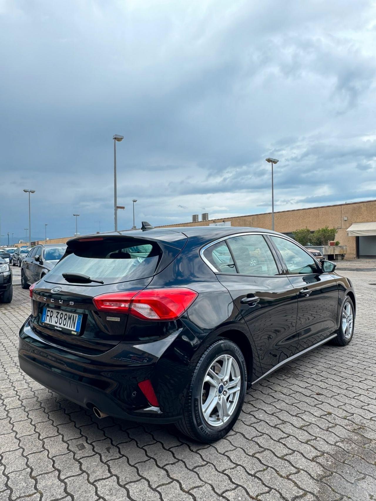 Ford Focus 1.0 EcoBoost 100 CV 5p. Business