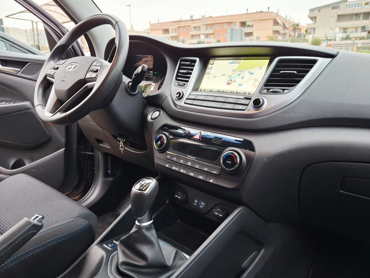 Hyundai Tucson 1.7 CRDi XPossible "Perfetta!