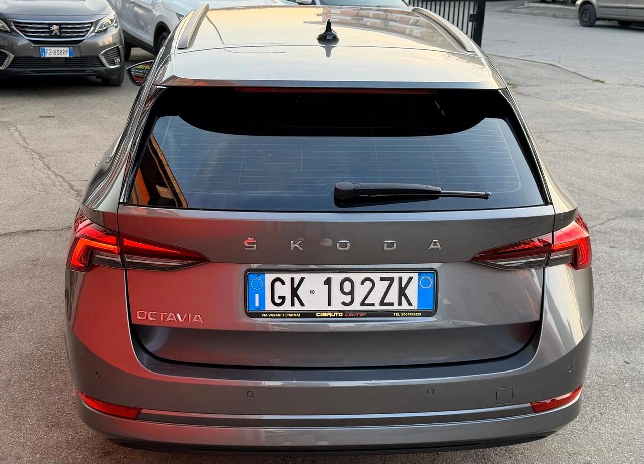 Skoda Octavia 2.0 TDI EVO SCR DSG Wagon Sportline