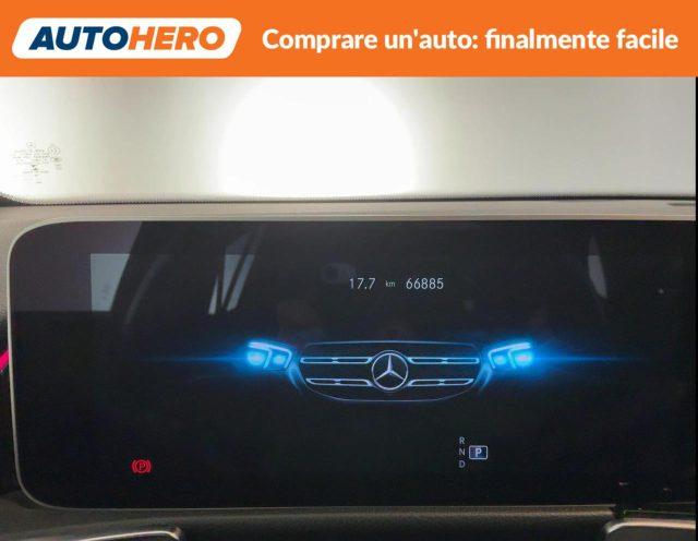 MERCEDES-BENZ GLB 200 d Automatic Sport