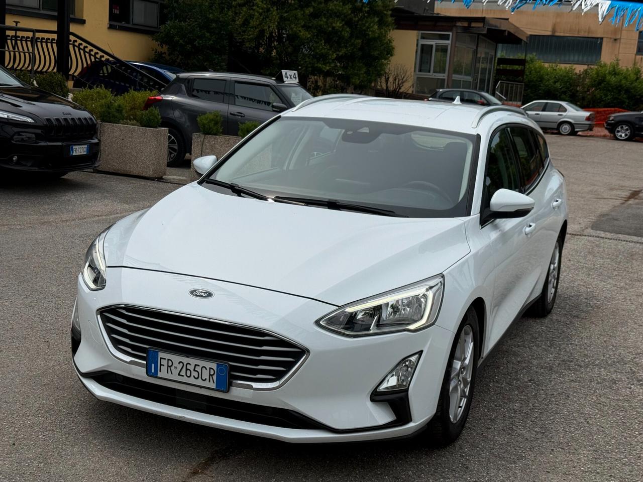 " POCHI KM " Ford Focus 1.5 TDCi 120 CV AUTOM.