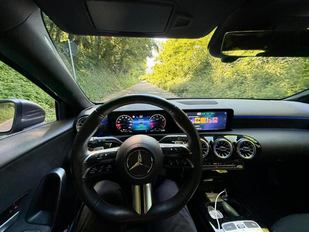 Mercedes-benz A 180 Automatic AMG Line Premium