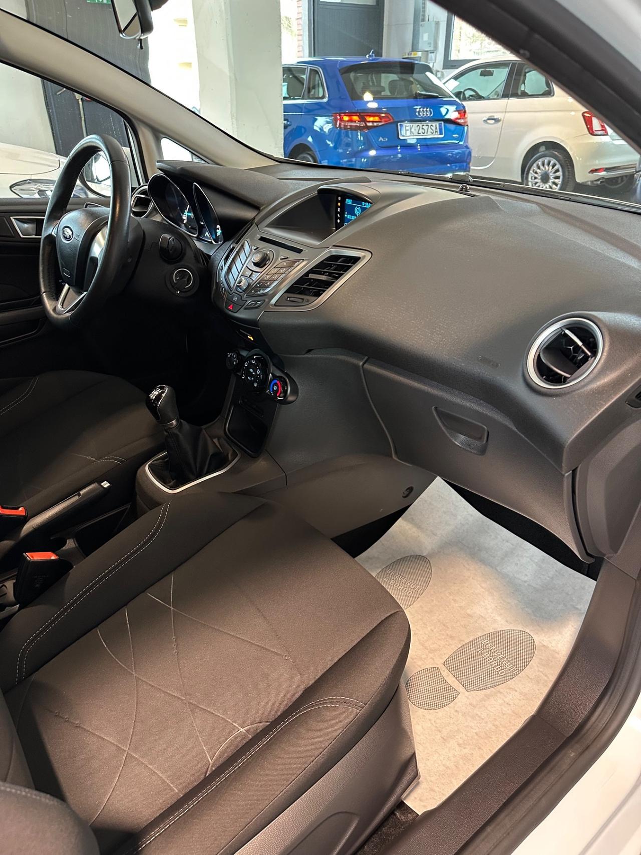 Ford Fiesta 1.2 60CV 5 porte Titanium