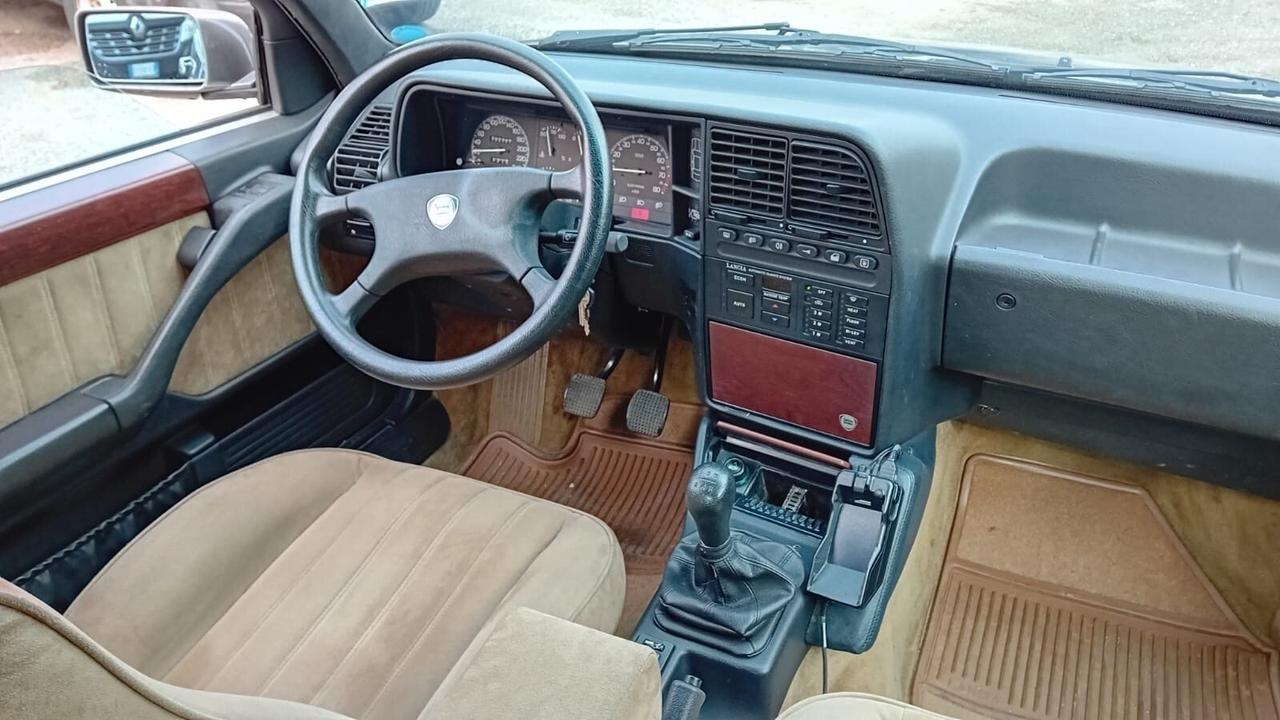 Lancia thema 2.0 t- benz -km 90000-1990