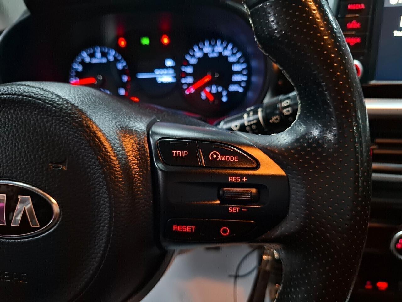 Kia Picanto 1.0 X Line Neopatentati