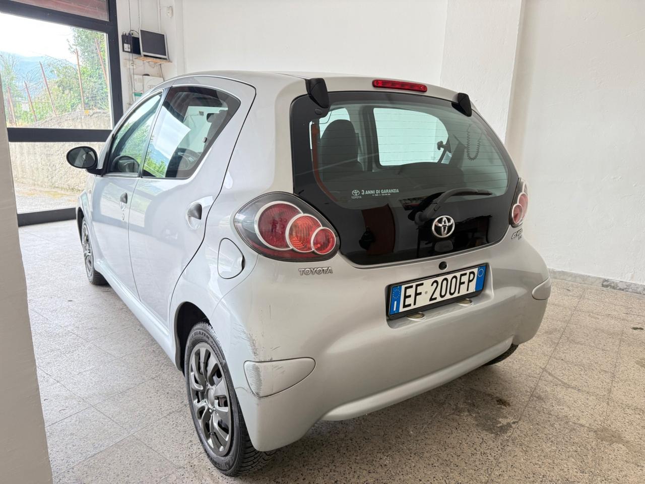 Toyota Aygo 1.0 12V VVT-i 5 porte Now