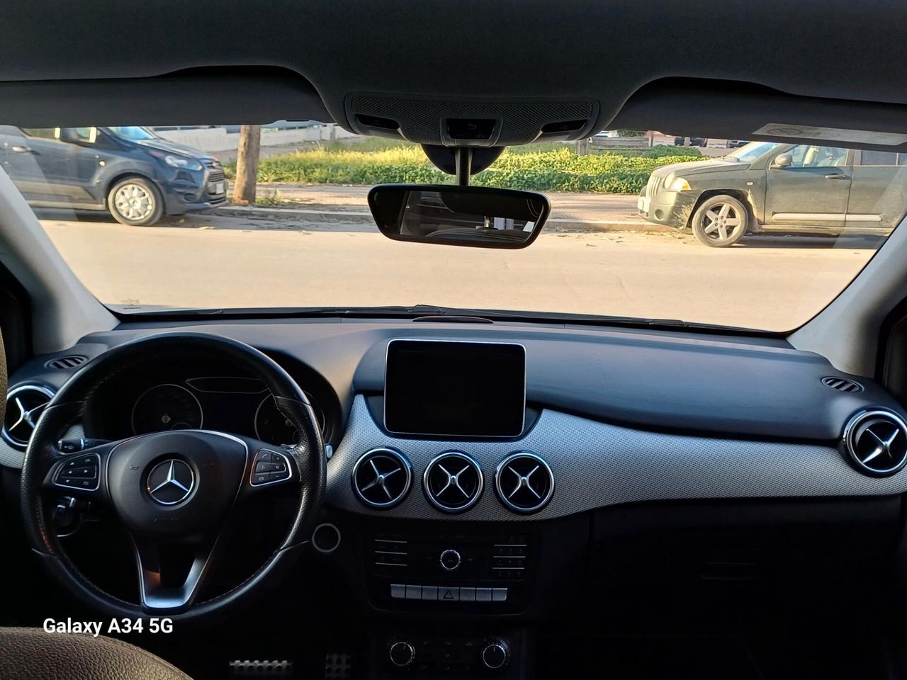 Mercedes-benz B 180 B 180 CDI Automatic Business