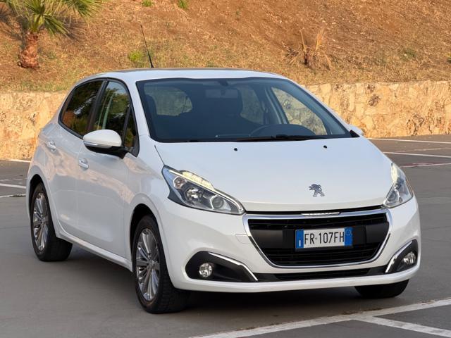 PEUGEOT 208 82CV ALLURE DISTRIBUZIONE APPENA FATTA