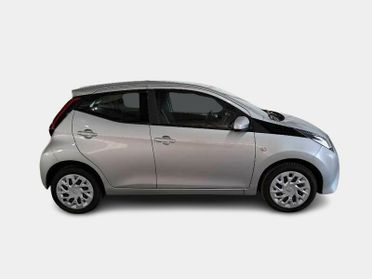 TOYOTA AYGO 1.0 VVT-i x-business 5 PORTE