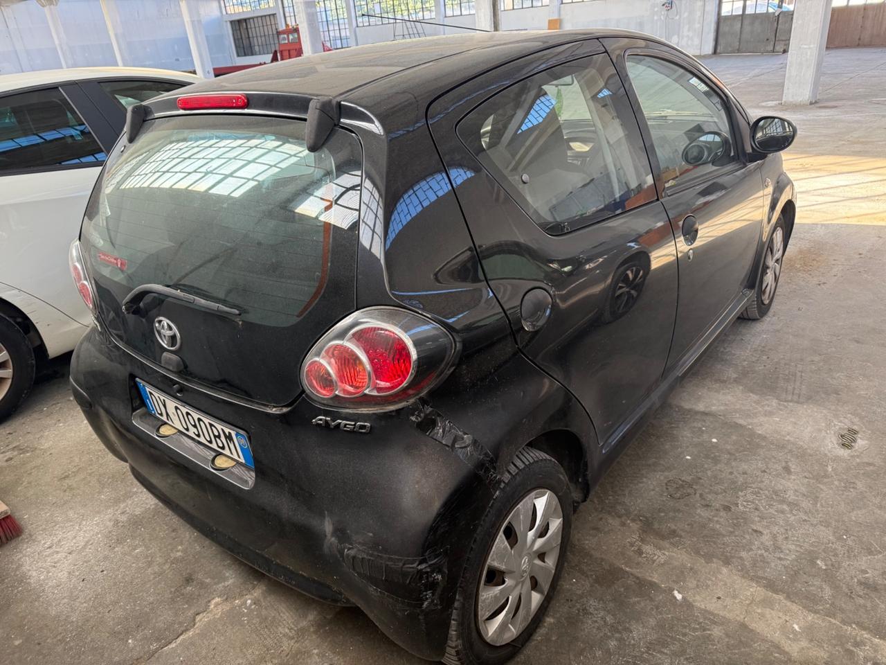 Toyota Aygo 1.0 12V VVT-i 5 porte NEOPATENTATI