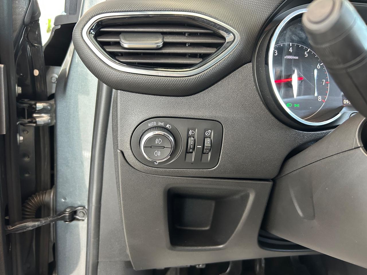 Opel Crossland X 1.2 Turbo 12V 110 CV Start&Stop Innovation Neopat.