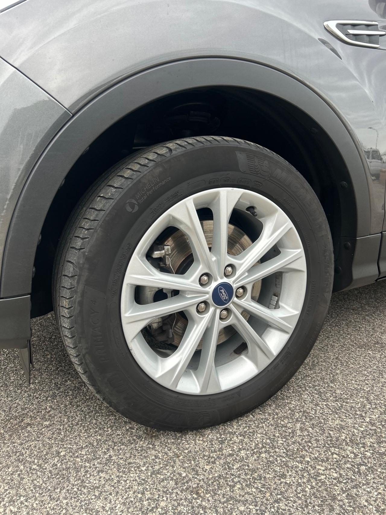 Ford Kuga 1.5 TDCI 120 CV Titanium