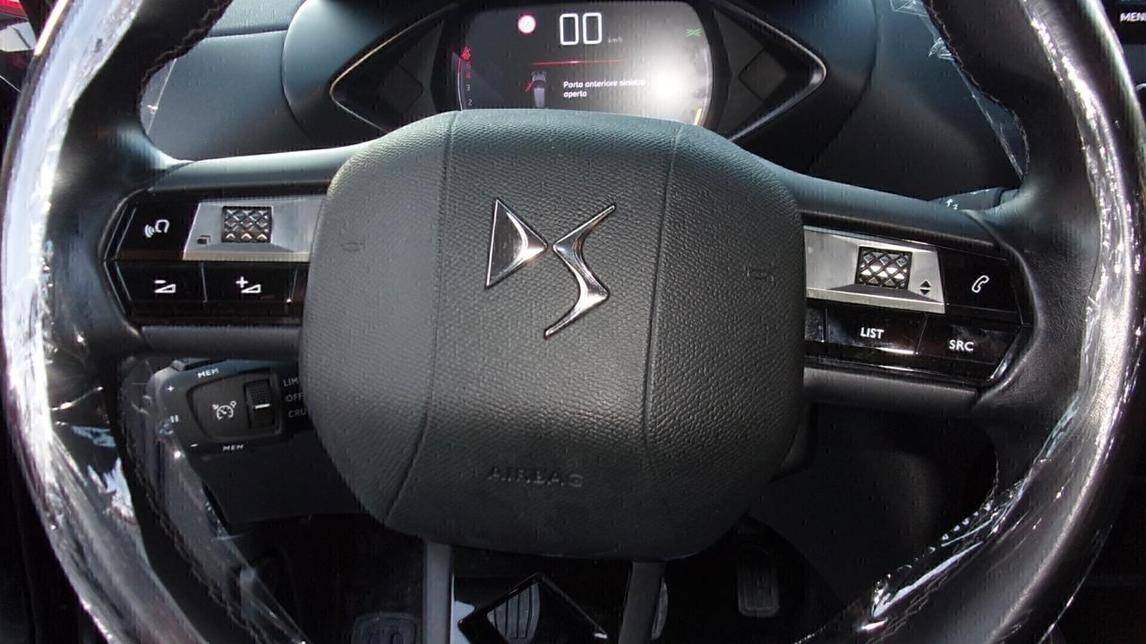 Ds DS3 3 Crossback BlueHDi 110 Toits de Paris