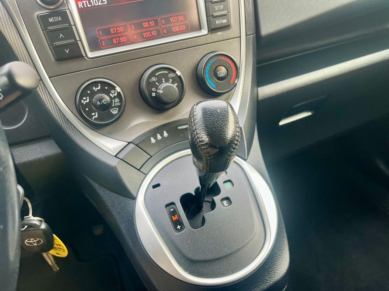 Toyota Verso-S 1.4D 2012 96.000km cambio automatico