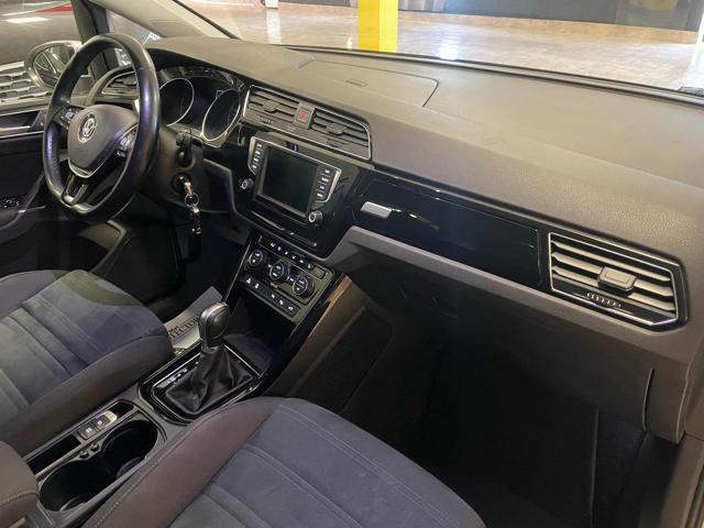 VOLKSWAGEN Touran 1.4 TSI DSG *FULL OPTION/LED/NAVI/TELC*