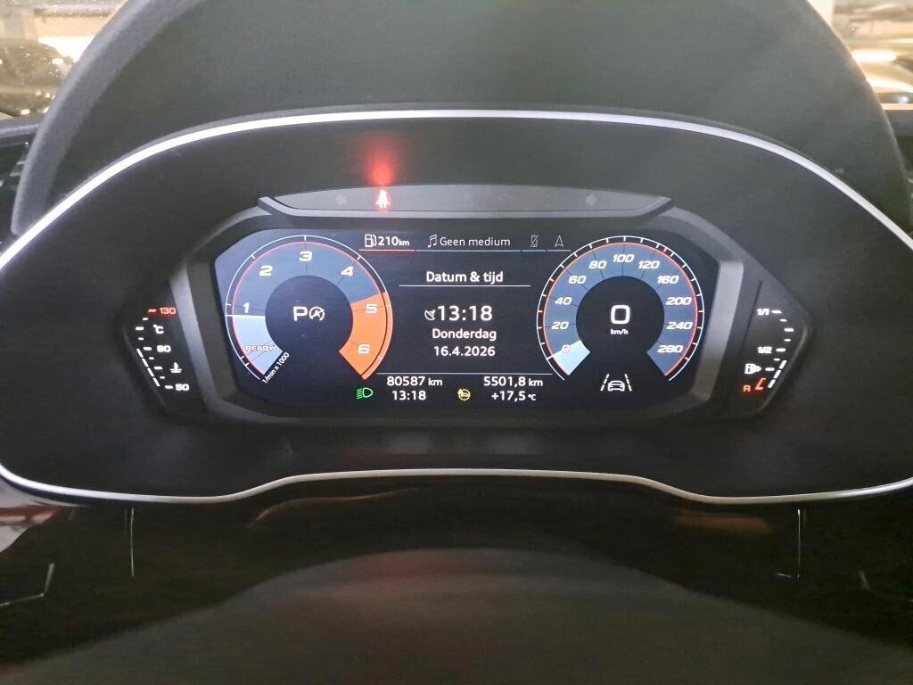 AUDI Q3 35 TDI 150CV S-TRONIC BUSINESS EDITION ( FARI LED - VIRTUAL COCKPIT - CRUISE - NAVI - MIRROR - PDC )