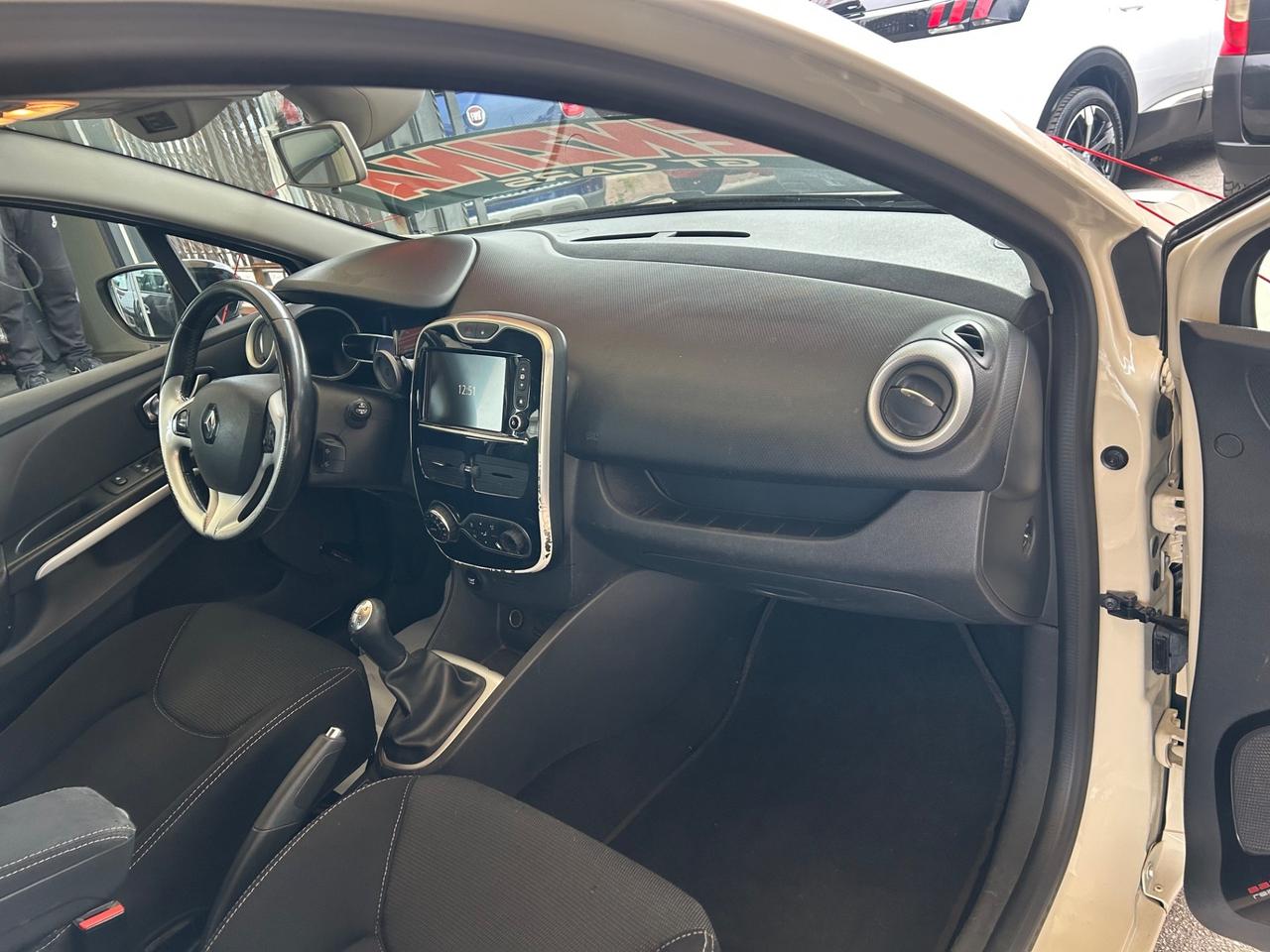 Renault Clio 1.2 75CV 5 porte Intens