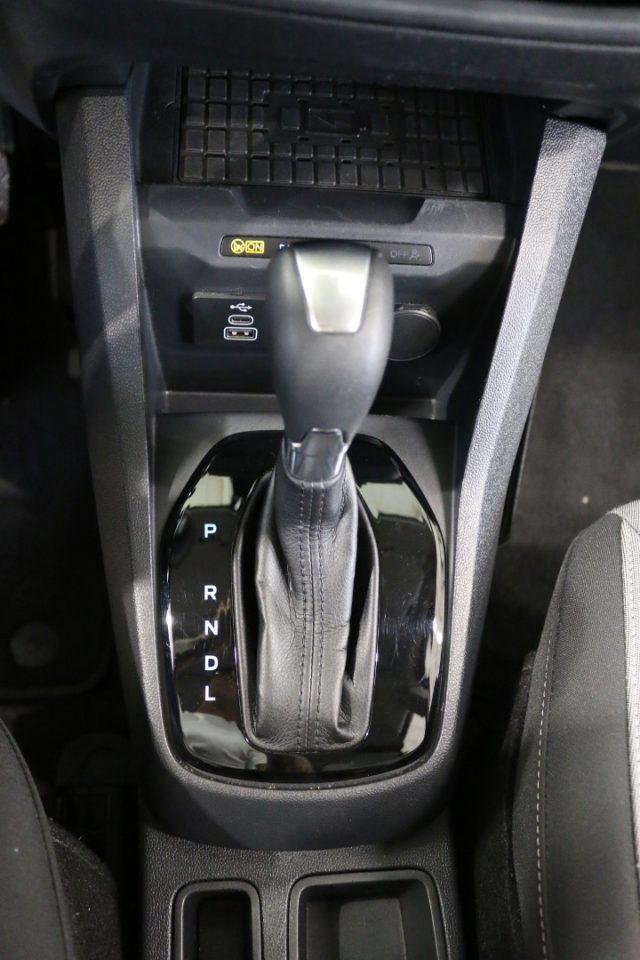 FORD Tourneo Courier 1.0 EcoBoost Powershift Titanium