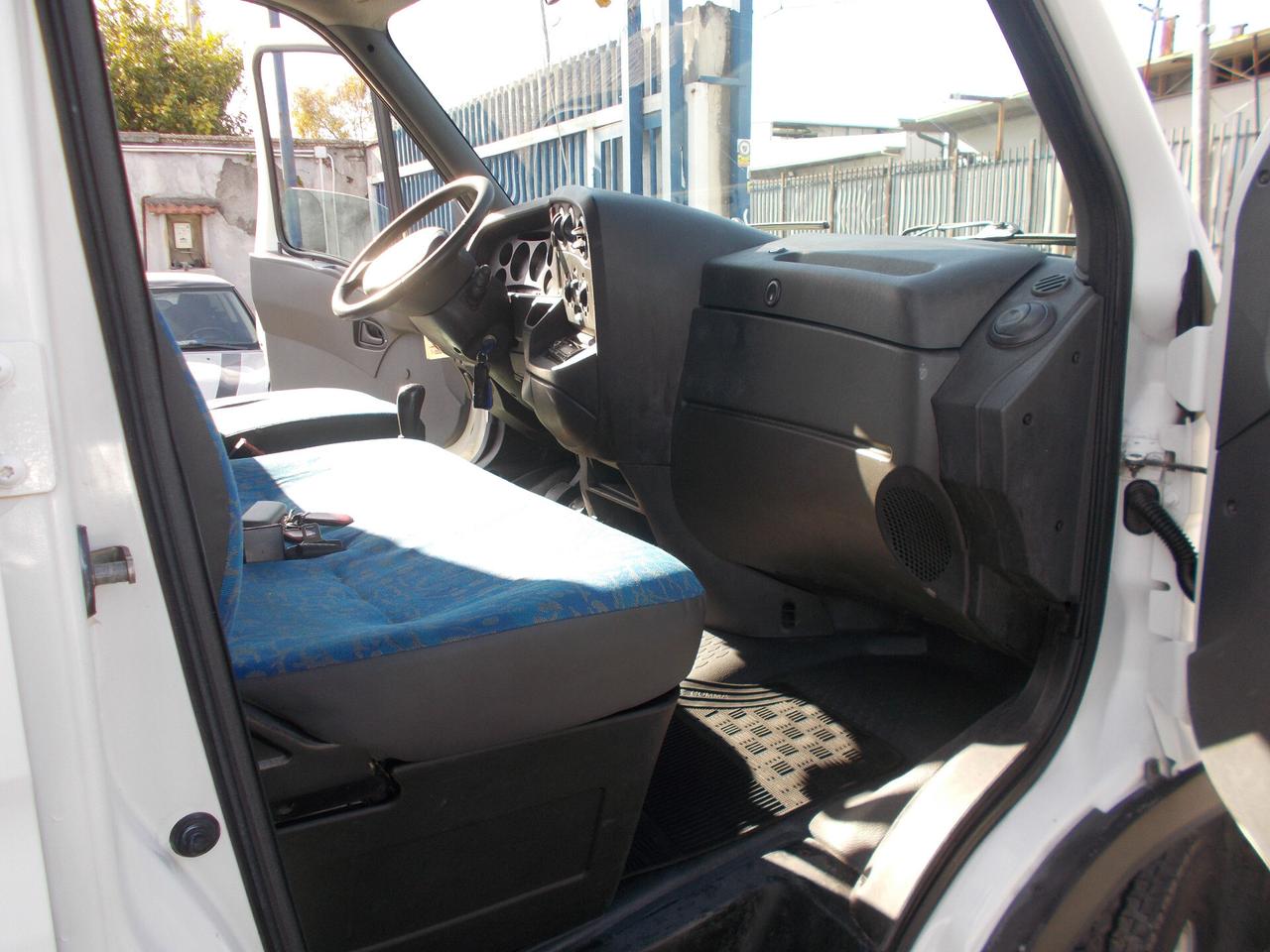 Iveco daily 35c11 doppia piu cassone