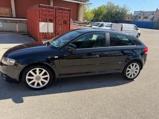 AUDI A3 1.6 16V FSI Ambition senza nessun lavoro da fare