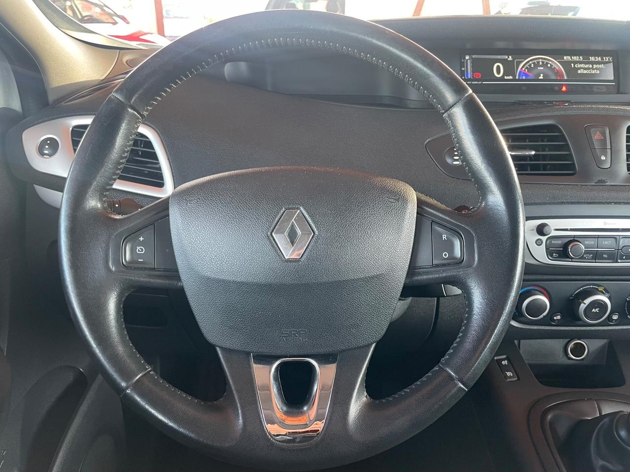 Renault Scenic 1.5 Diesel - Neopatentati - Ottima