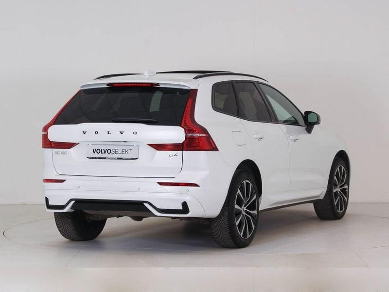 Volvo XC60 XC60 B4 (d) FWD GEARTRONIC PLUS DARK