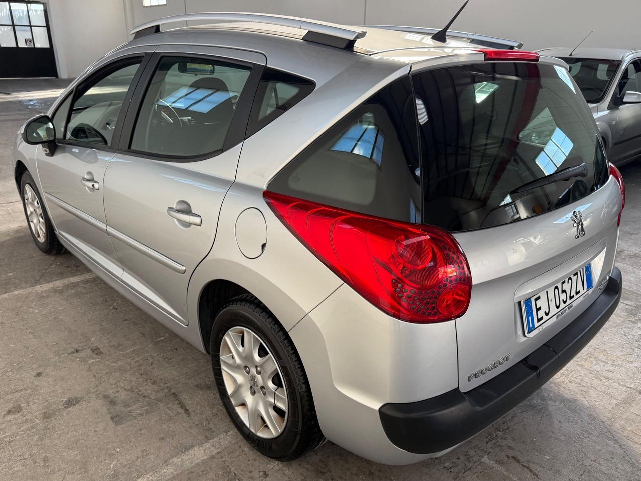 Peugeot 207 1.6 HDi 92Cv Station Wagon - 2011