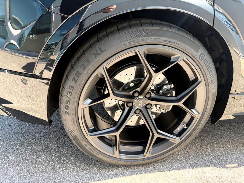 Audi RS Q8 RSQ8 Performance