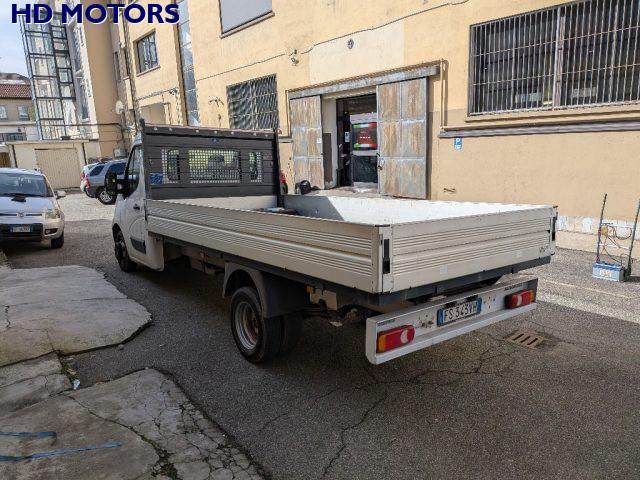 RENAULT Master T35 2.3 dCi/130 PL cassone 440 cassonato gemellato