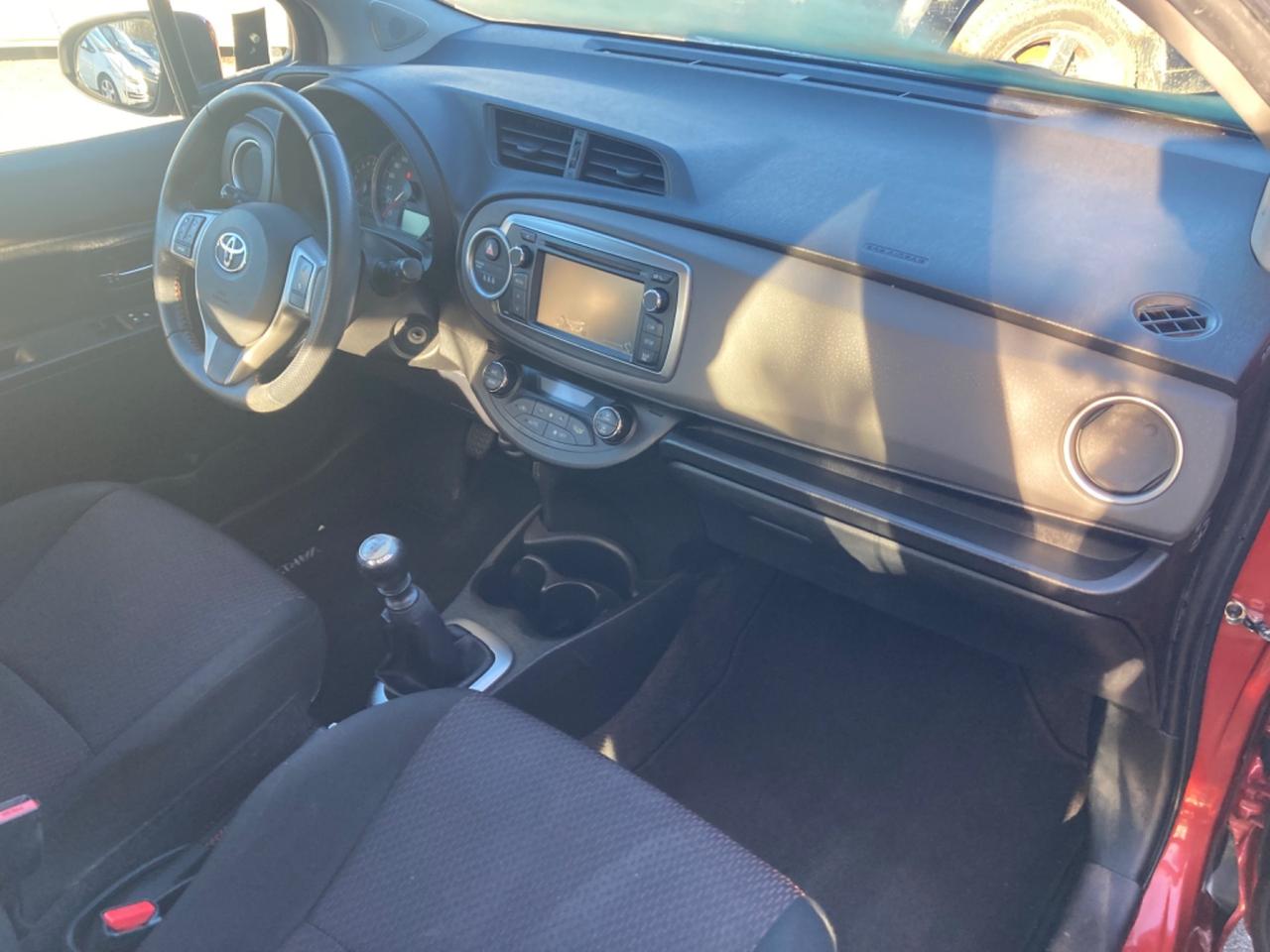 YARIS 1.3 BENZINA 5 PORTE(PROPRIETARIO UNICO)